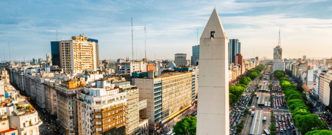 The vibrant 9 de Julio Avenue, the heart of Buenos Aires